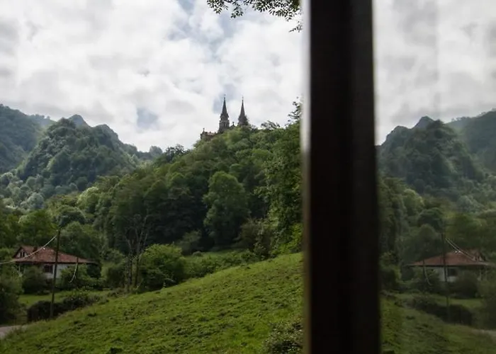 厄尔瑞皮拉酒店 酒店 2*