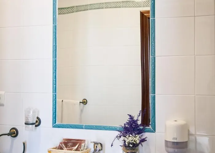 酒店 厄尔瑞皮拉酒店 2*