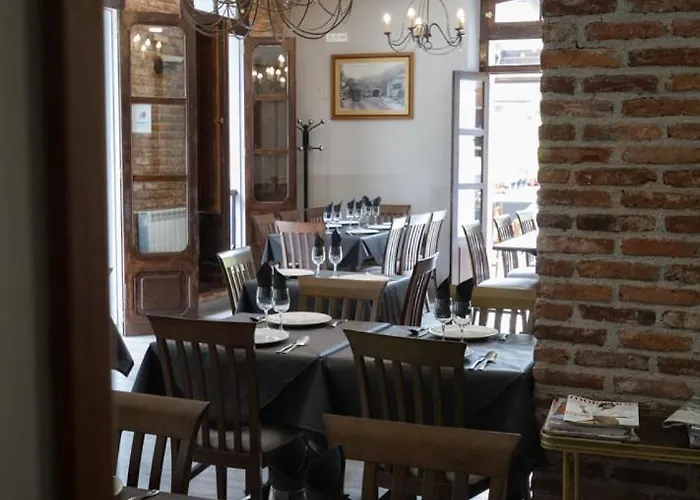 厄尔瑞皮拉酒店 酒店 2*